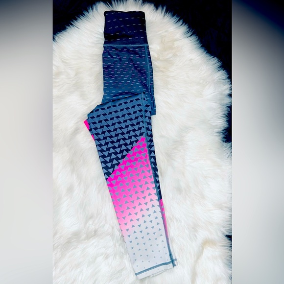 Victoria Secret VSX Knockout Tights Show Off Leggings Bra Limited Edition 2PcSet - Picture 7 of 14